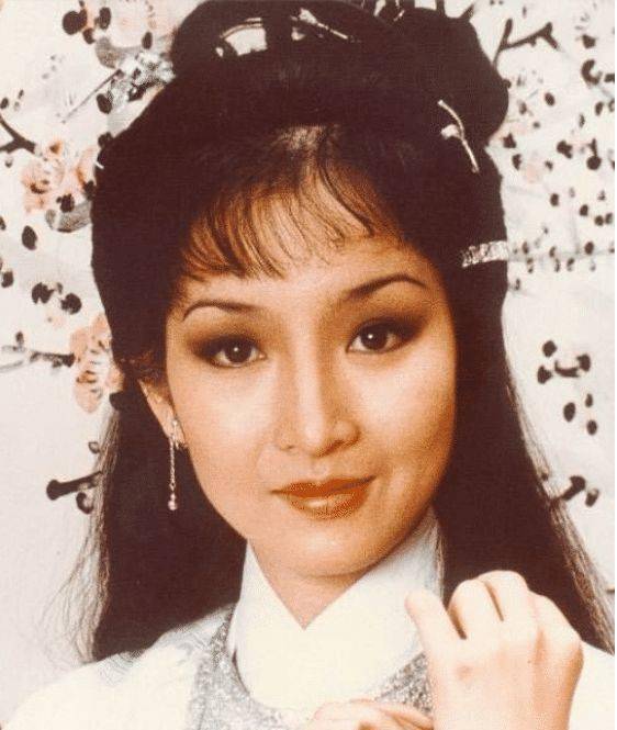陈百祥离开周星驰后的发展_陈百祥与黄杏秀的感情故事_陈百祥娱乐圈辈分