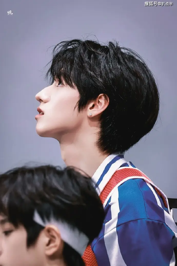 TF家族三代恋爱传闻_TF家族三代养成系爱豆_tf三代有哪几个有黑料的明星,