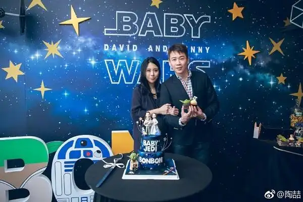 李易峰否认恋情_51吃瓜李易峰,_胡歌恋情热搜