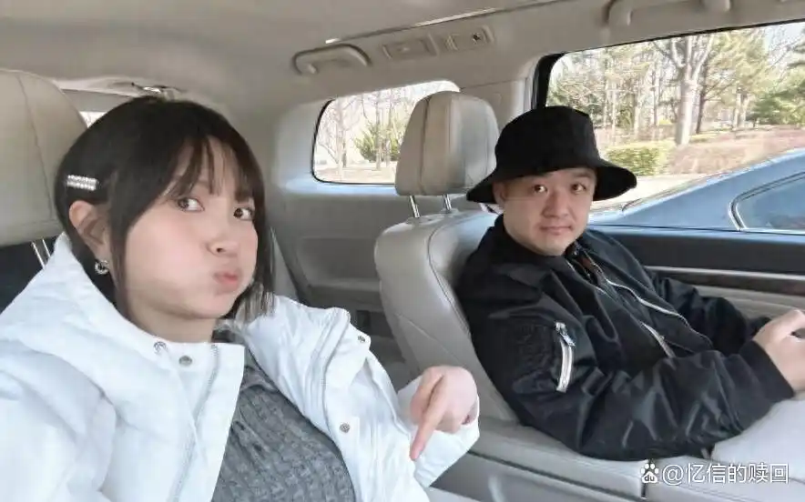 孕妇拍戏比例_孕期身材管理明星案例_怀孕女明星大肚照